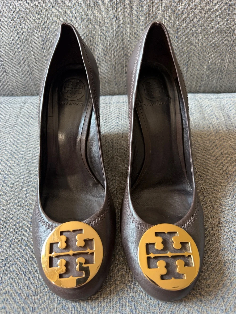 Tory Burch Alice Women’s Brown Leather Wedge Heels Size: 9.5M
